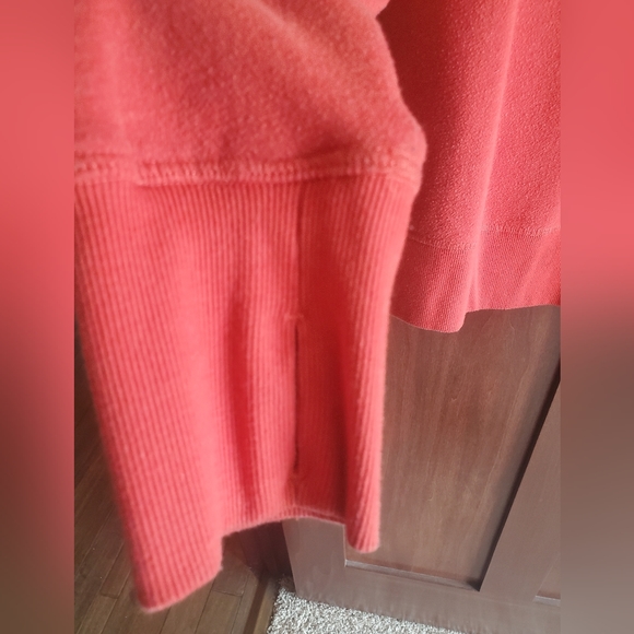 Ultra Soft Orange Sweatshirt Large - Picture 3 of 4